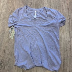 Aritzia V-Neck Tee | Babaton